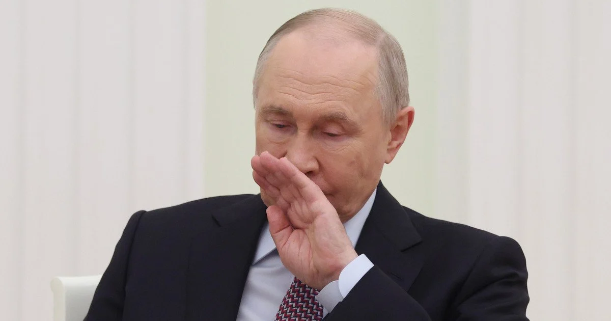 Диктатор Путін