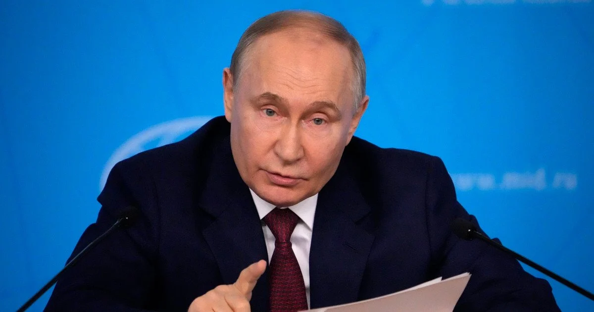 Диктатор Путін